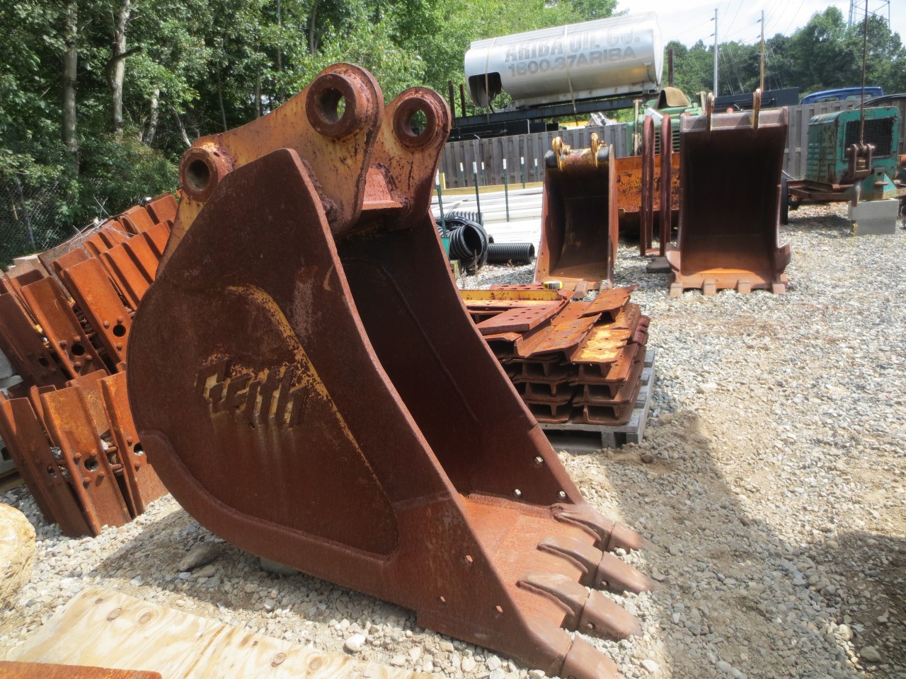 Geith 24″ GP Bucket http//bit.ly/NMBbQG