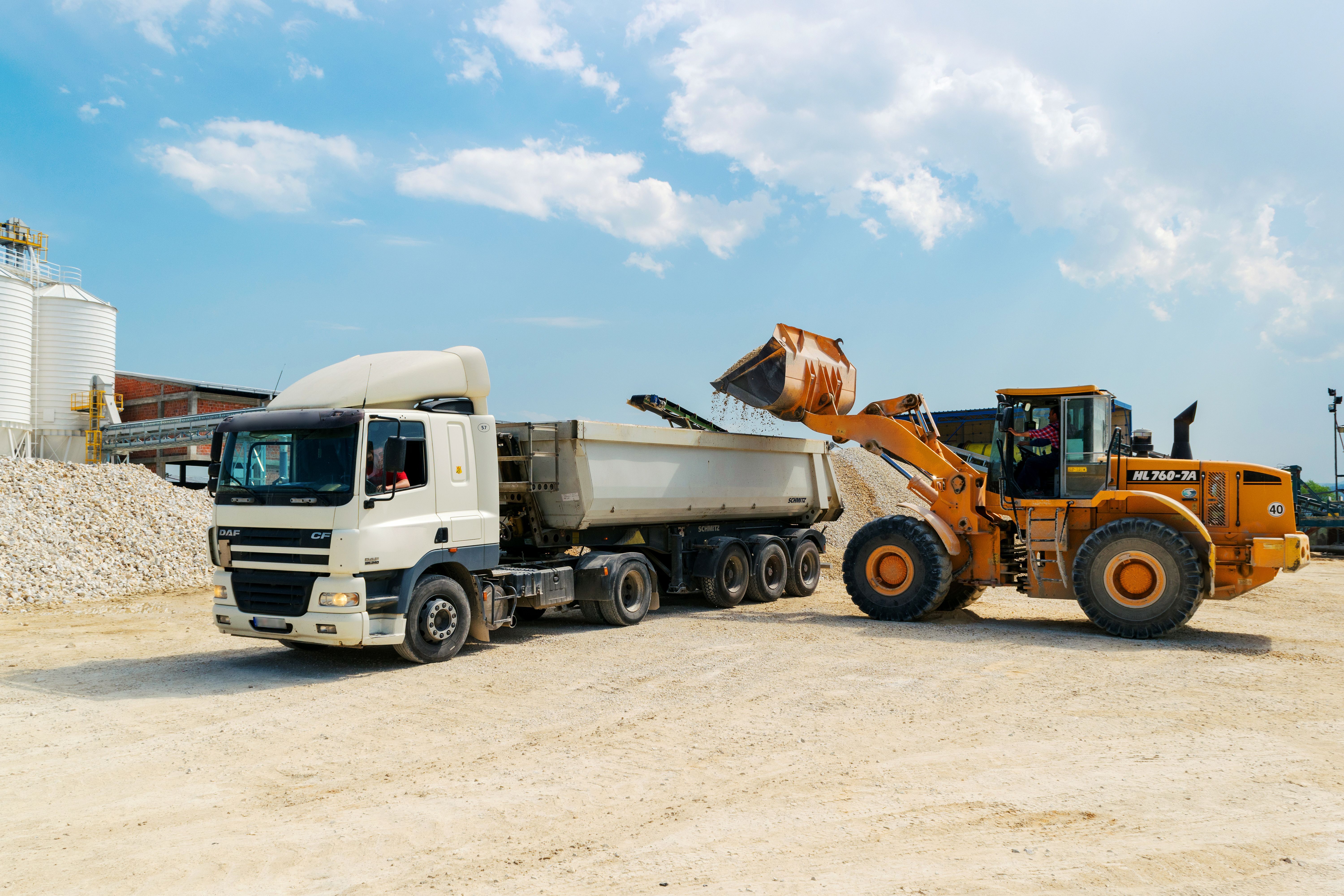 All Types of Heavy Equipment Used for Sale: A Complete Category Guide by IronmartOnline All Types of Heavy Equipment Used for Sale: A Complete Category Guide by IronmartOnline